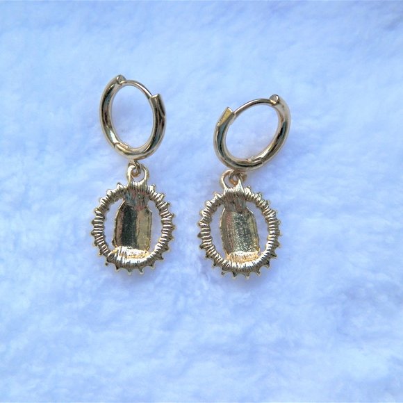 SOLD OUT! Forever 21 NWT Our Lady of Guadalupe Gold Drop Hoop Pierced Earrings - Picture 3 of 7